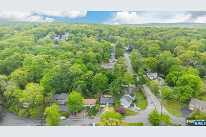 86 Minnehaha Boulevard, Oakland, NJ 07436 - Photo 42