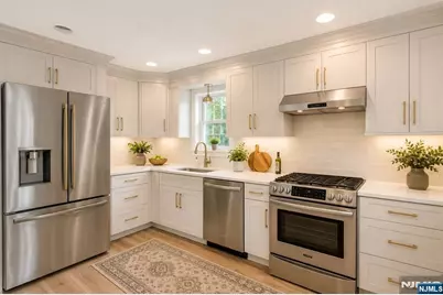 86 Minnehaha Boulevard, Oakland, NJ 07436 - Photo 12