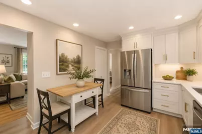86 Minnehaha Boulevard, Oakland, NJ 07436 - Photo 14