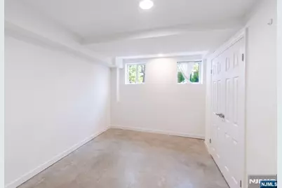 140A Clendenny Avenue, Jersey City, NJ 07304 - Photo 14