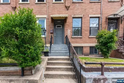 140A Clendenny Avenue, Jersey City, NJ 07304 - Photo 26