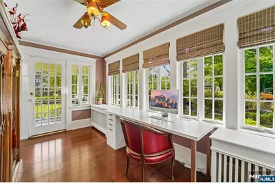 308 Woodside Avenue, Ridgewood, NJ 07450 - Photo 12