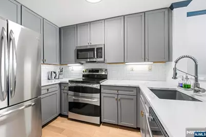 24 Ave At Port Imperial B37 #B37, West New York, NJ 07093 - Photo 16