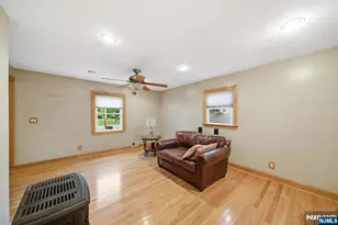 14 Donato Dr, Cedar Grove, NJ 07009 - Photo 20