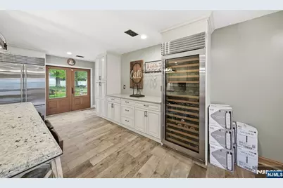 14 Donato Drive, Cedar Grove, NJ 07009 - Photo 12