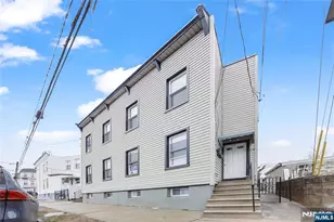 88 Devon St, Kearny, NJ 07032 - Photo 2