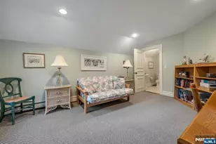 68 Bramshill Dr, Mahwah, NJ 07430 - Photo 40