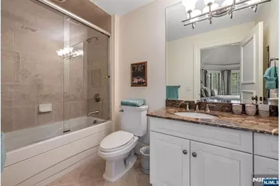 68 Brams Hill Drive, Mahwah, NJ 07430 - Photo 38