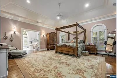 68 Brams Hill Drive, Mahwah, NJ 07430 - Photo 20