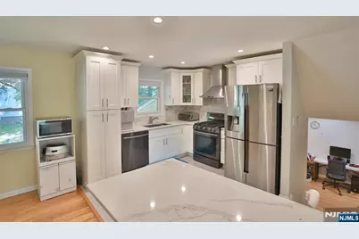 124 Lenox Avenue, Demarest, NJ 07627 - Photo 10