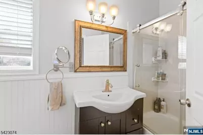 8 Navajo Avenue, Parsippany, NJ 07034 - Photo 4