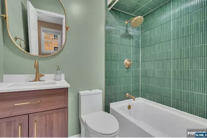 3661 Meadow Lane, North Bergen, NJ 07047 - Photo 28