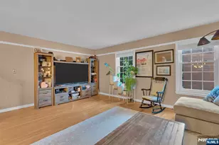 3661 Meadow Ln, North Bergen, NJ 07047 - Photo 12
