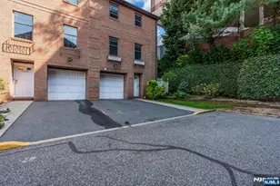3661 Meadow Ln, North Bergen, NJ 07047 - Photo 40