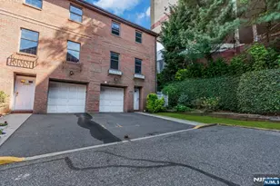 3661 Meadow Ln, North Bergen, NJ 07047 - Photo 44