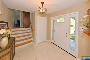 142 Geiger Dr, River Vale Township, NJ 07675 - Photo 2