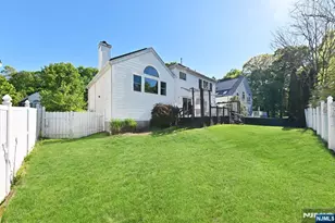 142 Geiger Dr, River Vale Township, NJ 07675 - Photo 28