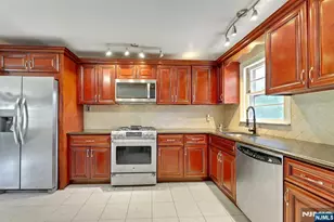 20 Blue Hill Rd, Norwood, NJ 07648 - Photo 16