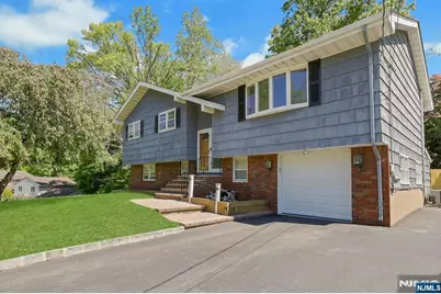 20 Bluehill Road, Norwood, NJ 07648 - Photo 2