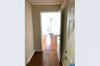 82 Park Avenue 1 #1, Rutherford, NJ 07070 - Photo 2