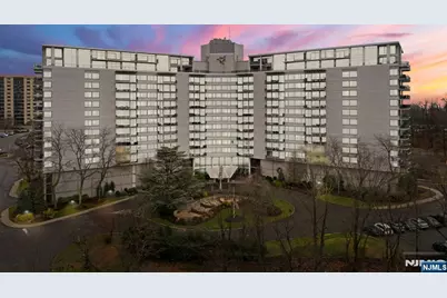 1 Claridge Drive 111 #111, Verona, NJ 07044 - Photo 2