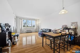 15 Enterprise Ct 105, Jersey City, NJ 07305 - Photo 2