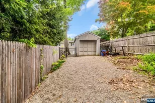 105 Bergen Ave, Waldwick, NJ 07463 - Photo 46