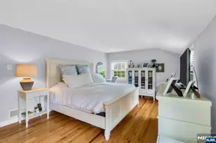 105 Bergen Ave, Waldwick, NJ 07463 - Photo 28