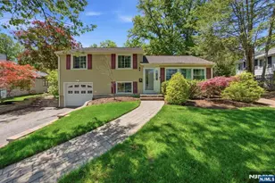 12 Willis Dr, Closter, NJ 07624 - Photo 1