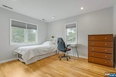 670 Swathmore Lane, Paramus, NJ 07652 - Photo 26
