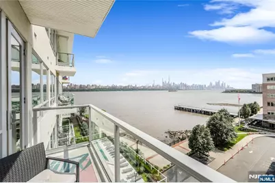 15 Somerset Lane 514 #514, Edgewater, NJ 07020 - Photo 18