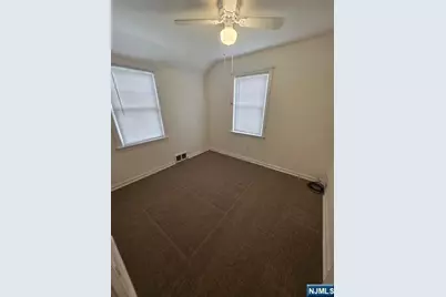 245 Paterson Avenue, Lodi, NJ 07644 - Photo 8