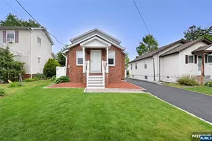 25-14 Berdan Ave, Fair Lawn, NJ 07410 - Photo 1