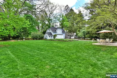 208 Lincoln Avenue, Ridgewood, NJ 07450 - Photo 4