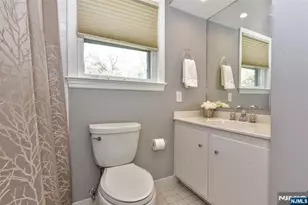 208 Lincoln Ave, Ridgewood, NJ 07450 - Photo 20