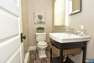 208 Lincoln Ave, Ridgewood, NJ 07450 - Photo 12