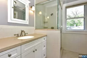 208 Lincoln Ave, Ridgewood, NJ 07450 - Photo 16