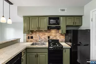 4 Alta Ct 5, Vernon, NJ 07462 - Photo 6