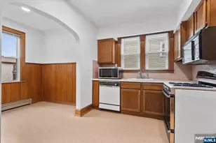 1119 Stonewall Ln, Secaucus, NJ 07094 - Photo 16