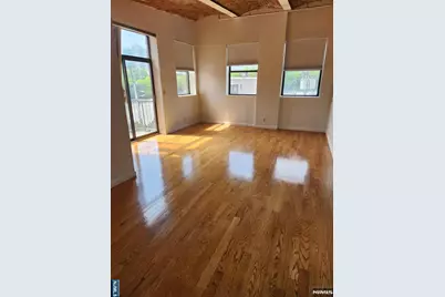 840 River, Edgewater, NJ 07020 - Photo 2