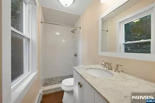 288 Van Dien Ave D, Ridgewood, NJ 07450 - Photo 16