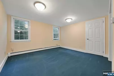 288 Van Dien Avenue D #D, Ridgewood, NJ 07450 - Photo 18