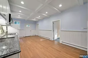 288 Van Dien Ave D, Ridgewood, NJ 07450 - Photo 4