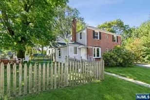26 Pleasant Ave, Tenafly, NJ 07670 - Photo 26