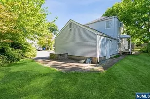 26 Pleasant Ave, Tenafly, NJ 07670 - Photo 28