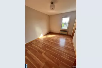 62 Stein Avenue 2 #2, Wallington, NJ 07057 - Photo 6