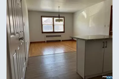 35 Edsall Avenue 1st Fl #1st fl, Palisades Park, NJ 07650 - Photo 14