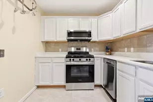 39 Union Street 402, Hackensack, NJ 07601 - Photo 12