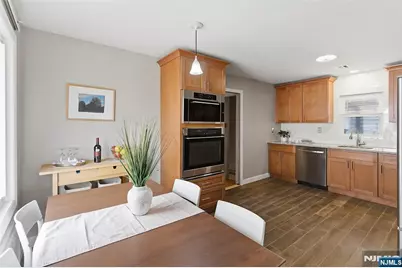 45 Avenue B, Lodi, NJ 07644 - Photo 8