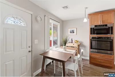 45 Avenue B, Lodi, NJ 07644 - Photo 12